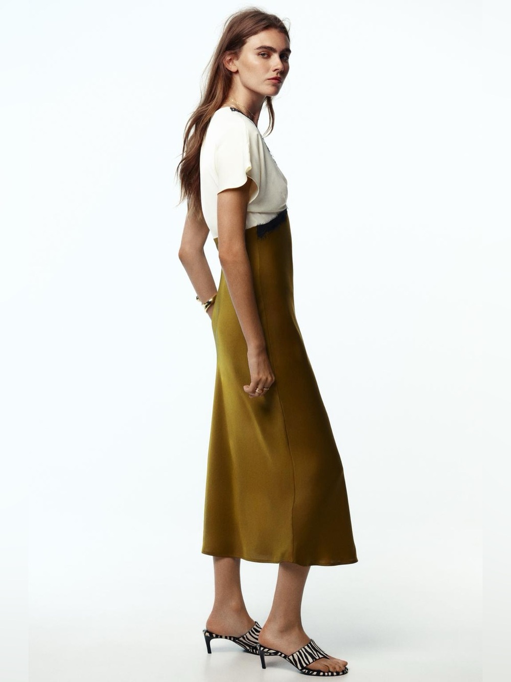 NWT. Zara Ecru/Khaki Satin Effect Midi Dress with Lace/Contrasting Trim. Size S. - Picture 5 of 12